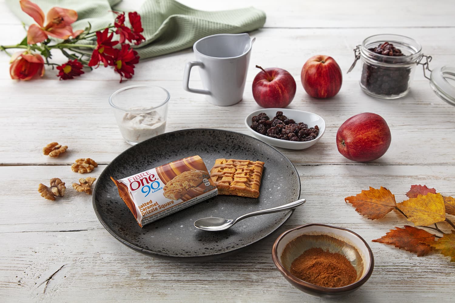 Fibre one with caramel and spice apple pot